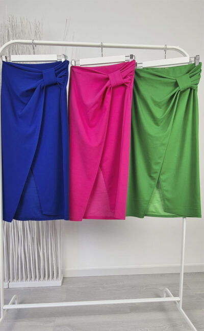 Falda midi de tubo elástica con lazo de colores